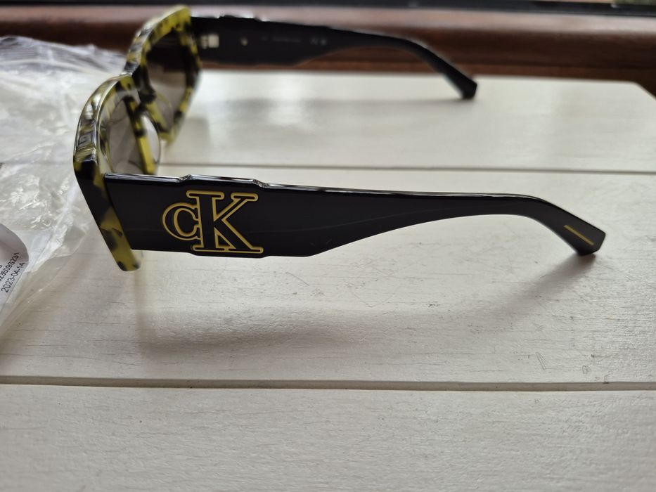 Okulary Przeciwsłoneczne Calvin Klein CKJ23609S