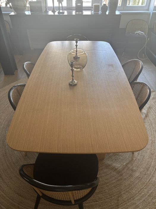 Mesa de Jantar Kave Home 200x100 cm + Oferta de 8 Cadeiras Maison du Monde