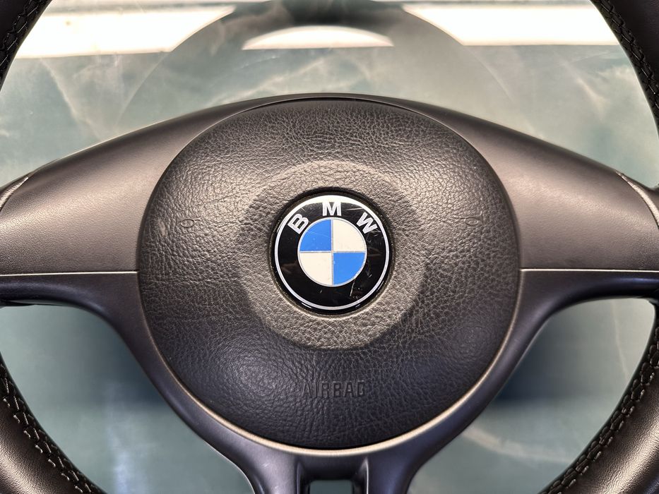 Спорт Кермо БМВ Е46 Без кнопок Руль Трьох спицеве Кермо BMW E39 Шрот