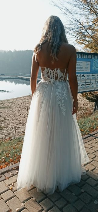 Suknia ślubna kolor ivory