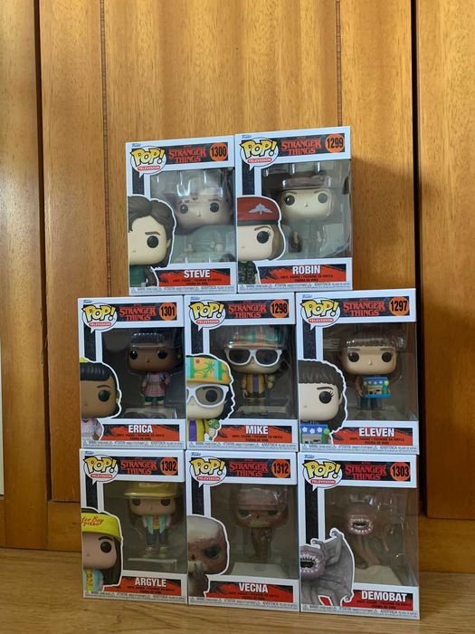 Funko Pop! Stranger Things Complete Collection!!64740593748355120
