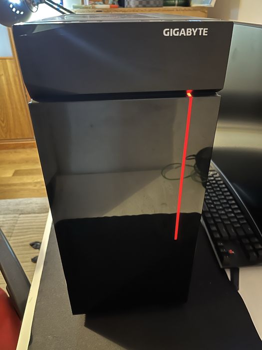 Gaming computer!!64286064779649121