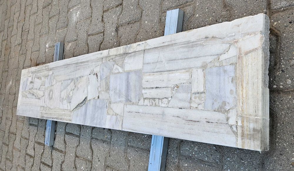 Parapet wewnętrzny 180x31x4cm