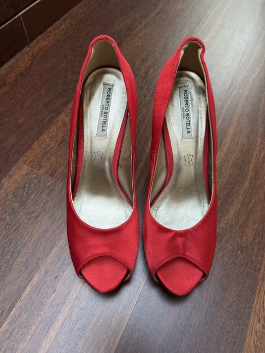 Sapatos de Salto vermelho