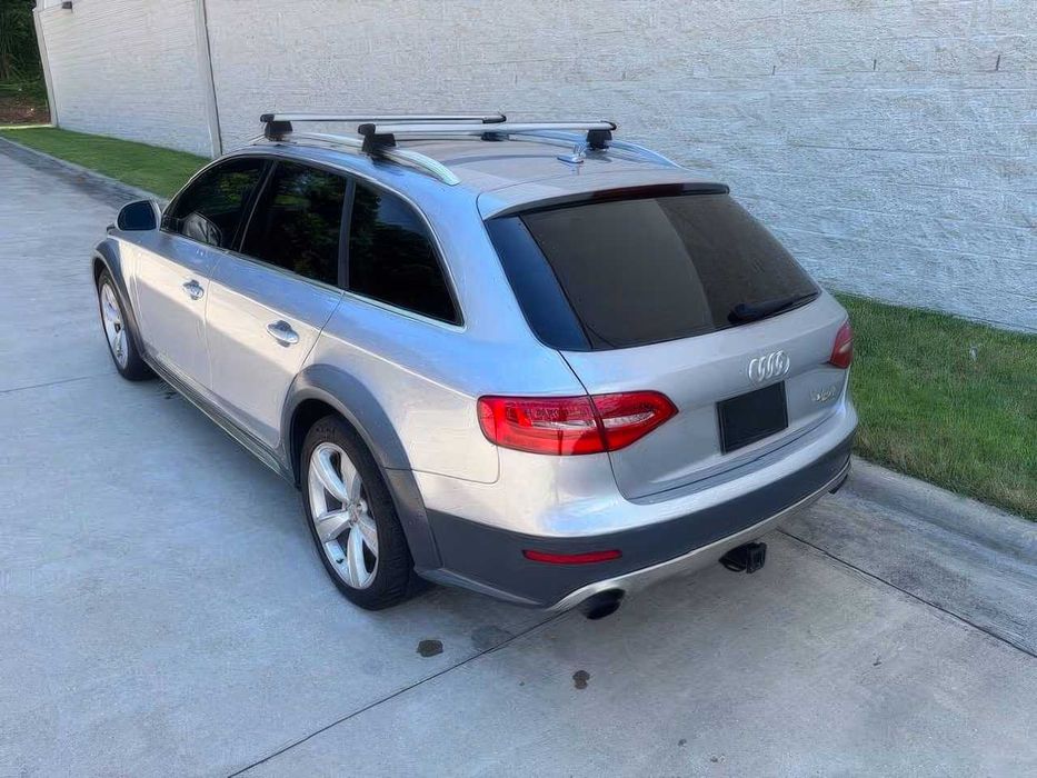 Audi Allroad      2015