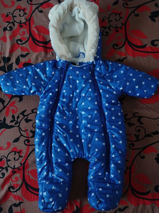 Демисезонный комбинезон 62-68 см