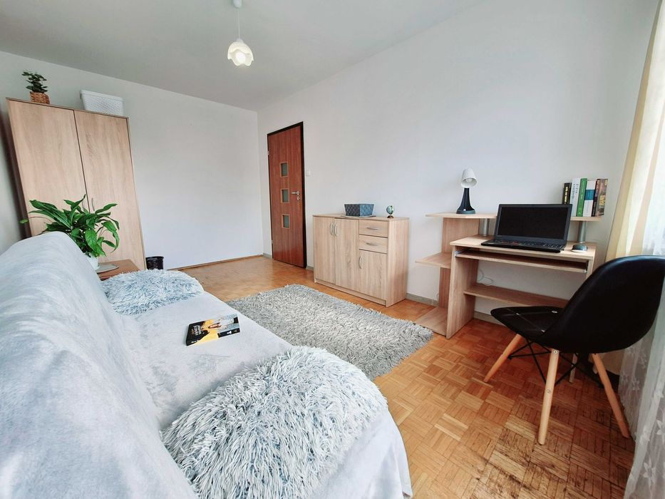 Przestronny pokój 1-os. z balkonem, blisko UMB i PB (ul. Waszyngtona)