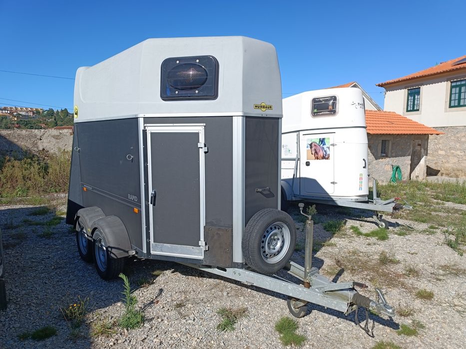 Atrelado Reboque Roulote cavalos