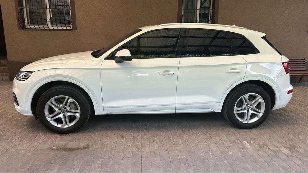 Audi Q5 2017 год