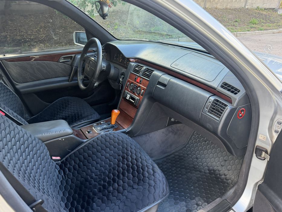 Мерседес Е230 2.3 бензин, Автомат, чудовий стан, обмін