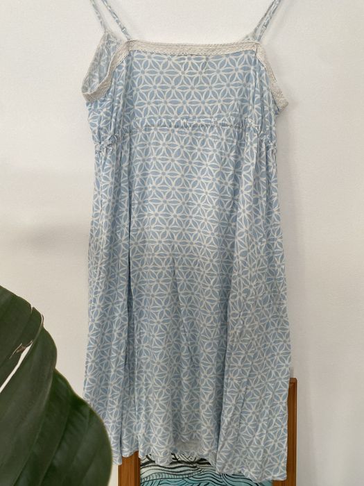 Vestido azul e branco da Quiksilver