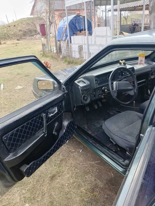 Продам авто ВАЗ 99. На ходу