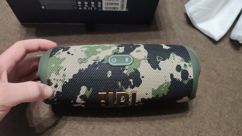 Колонка JBL CHARGE 5 (без торга)