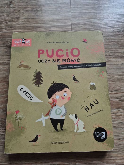 Pucio uczy się mówić