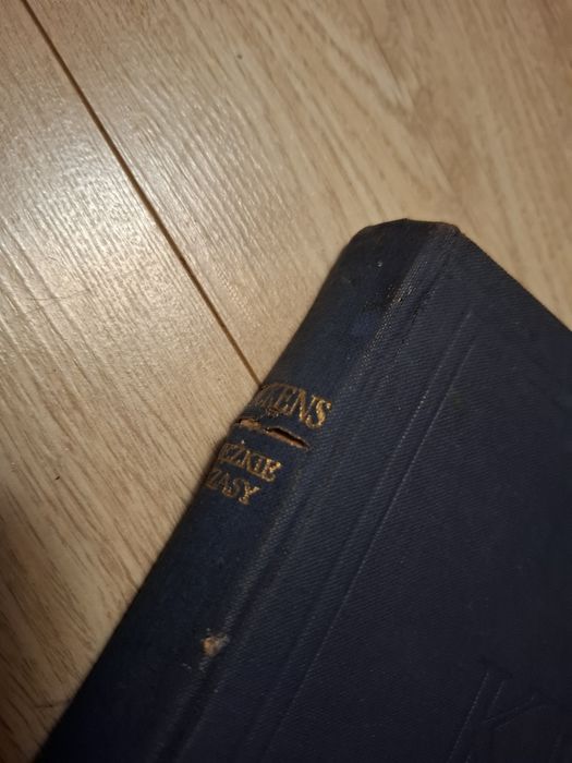 Ciężkie czasy, Karol Dickens, książka