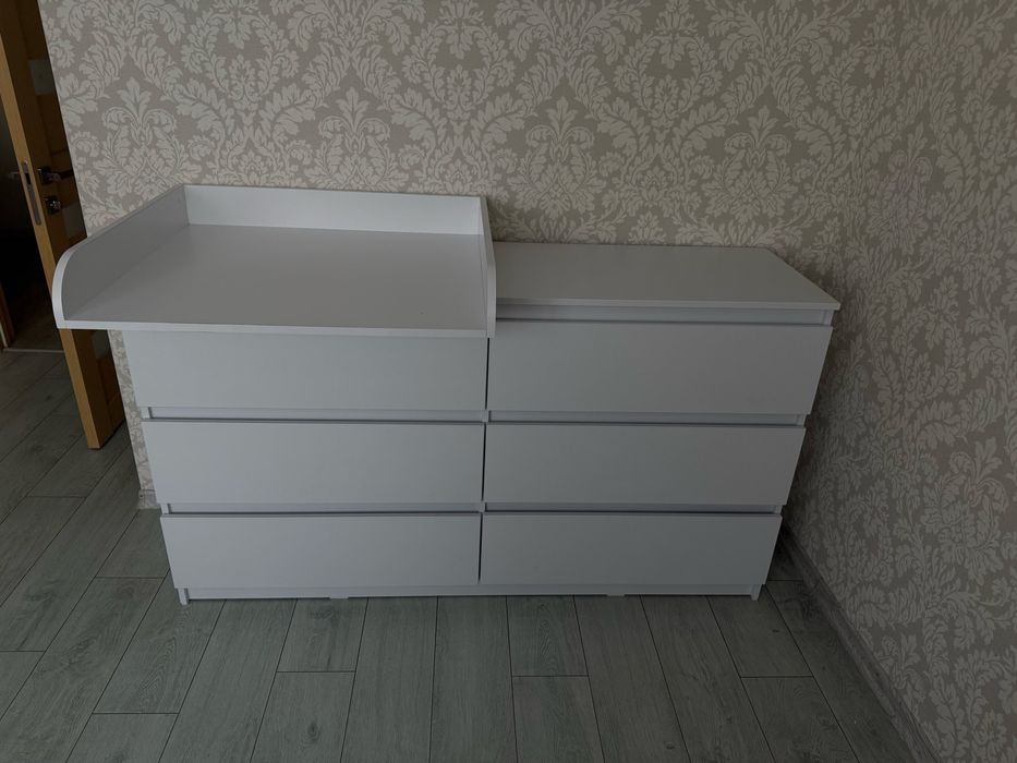 Комод з пеленальним столиком (столик знімається)