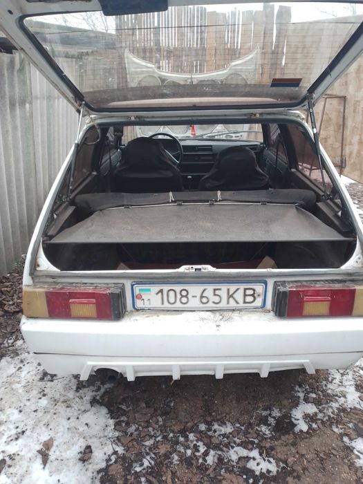 пластик салону спойлер таврія