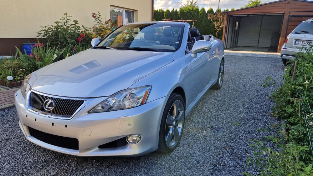 Lexus is250 hardtop cabrio v6