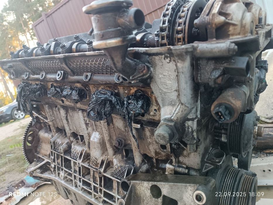 Двигун BMW M52B25TU по запчастинах ГБЦ блок ванос розпредвал E46 E39 E34 E36 двигатель мотор Бмв 2.5 бензин