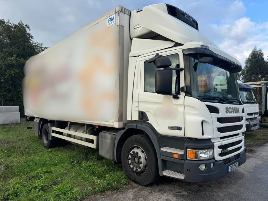 Scania P340 dois eixos