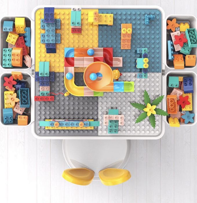 Ігровий столик з конструктором лего з стільцем+200 деталей