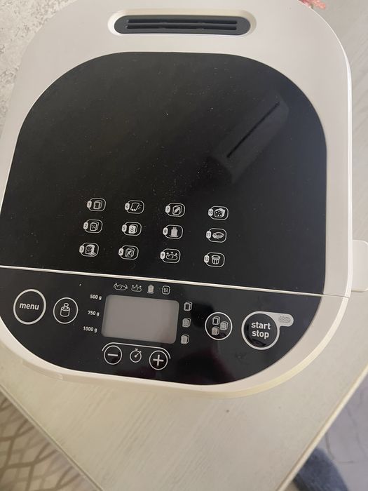 Продам хлебопечку Tefal