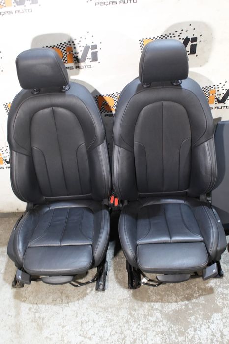 Conjunto de bancos BMW 1 (F40)