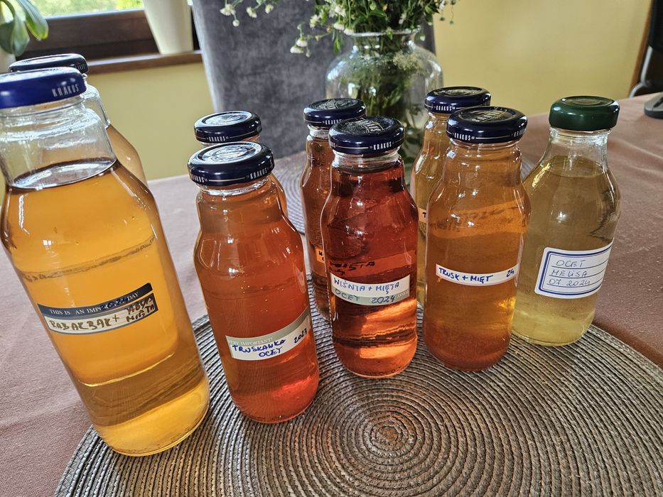 Ocet truskawkowy  300 ml