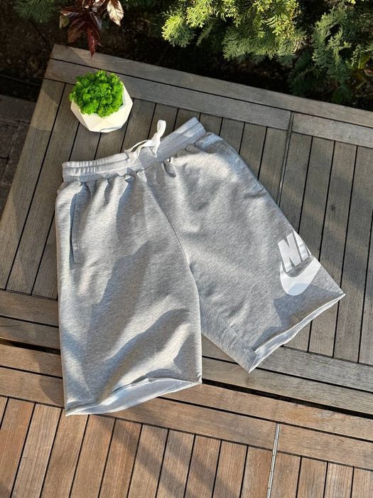 ЗНИЖКА‼️Шорти Nike Swoosh