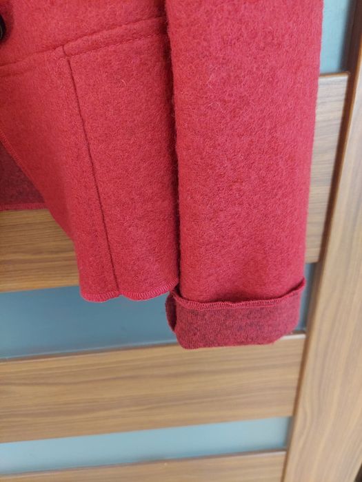 Sprzedam żakiet z owczej wełny włoskiej firmy!