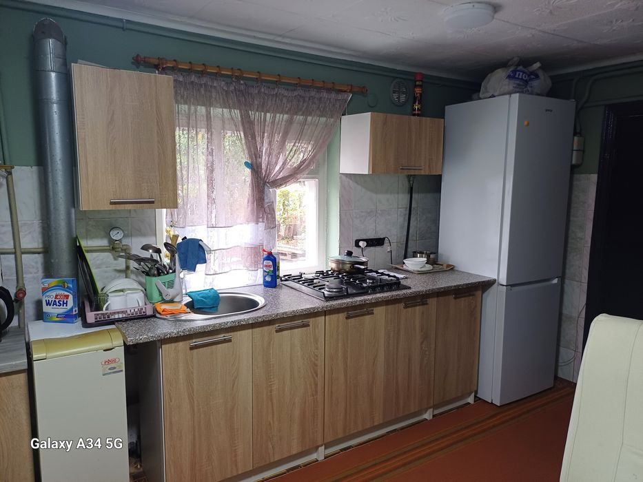 Здам  2 кімнатний будинок в центрі м.Миргород(є варіанти)