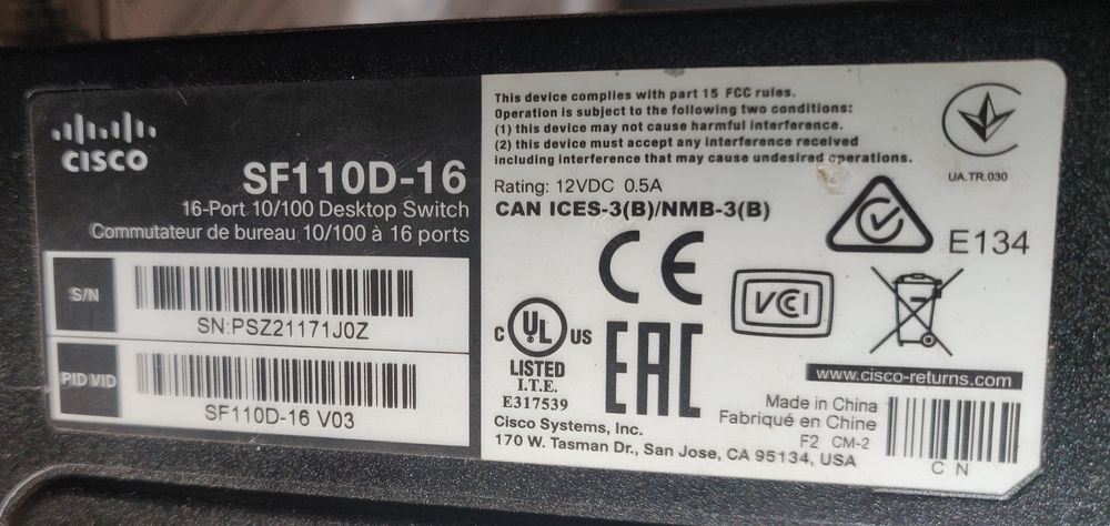 Мережевый комутатор Cisco SF110D-16