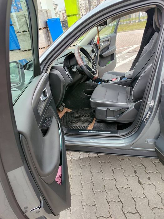 Продається автомобіль.