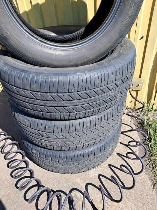 Шина б/у 245/60/18  1250 грн всесезон