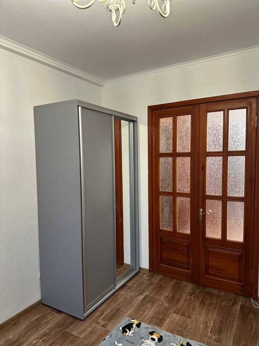 Продаж 3 кімнатной квартирі В центрі Дніпра . ТЦ Пассаж - More