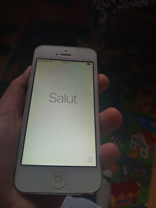 iPhone 5s (Model A1429, EMC 2610).