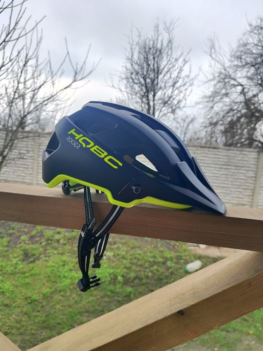 Професійний вело шолом