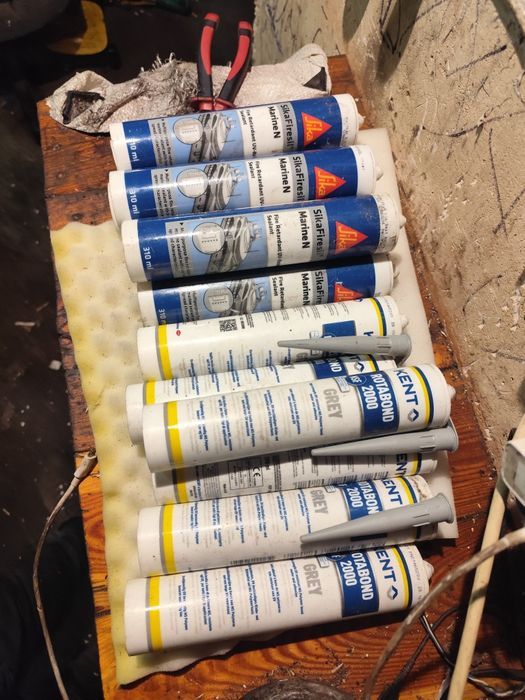 Super mocne kleje w silikonowe