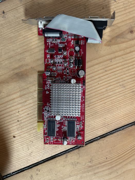 ATI Radeon 9200 SE