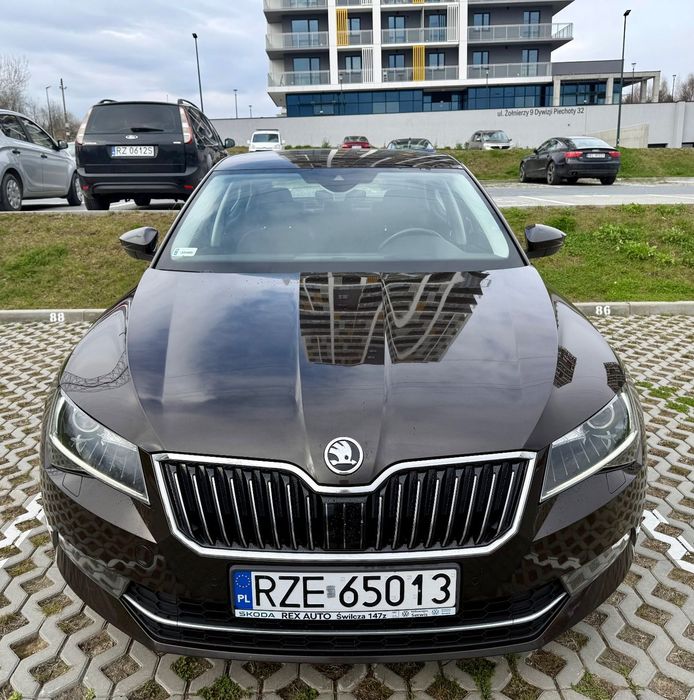 Skoda Superb Superb Salon PL ASO