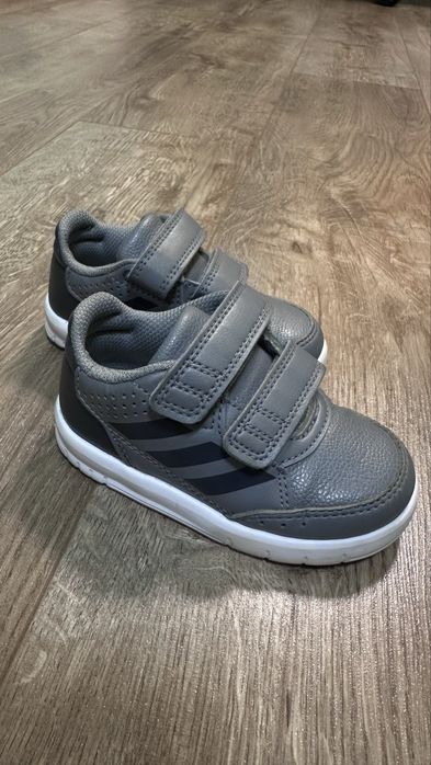 Дитячі кросівки adidas AltaSport CF I (розмір 21)