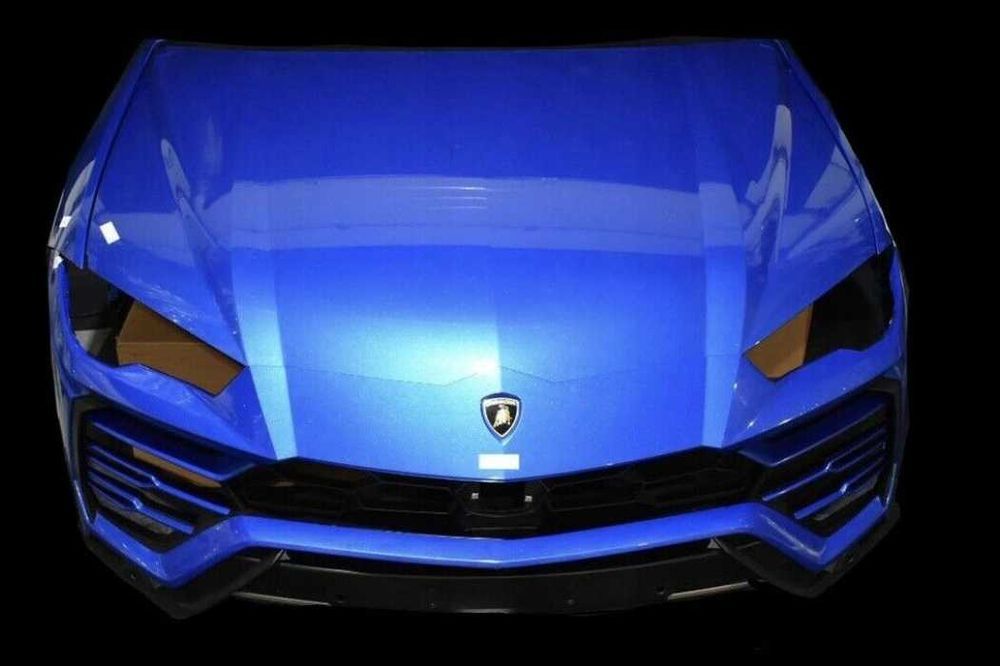 Розборка LAMBORGHINI URUS  є всі  б/у запчастини, шрот