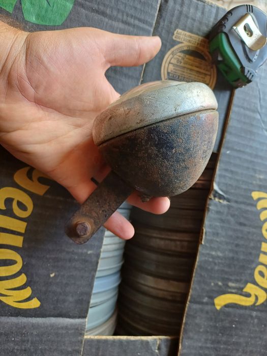 Zabytkowa lampa rowerowa staroć antyk zabytek