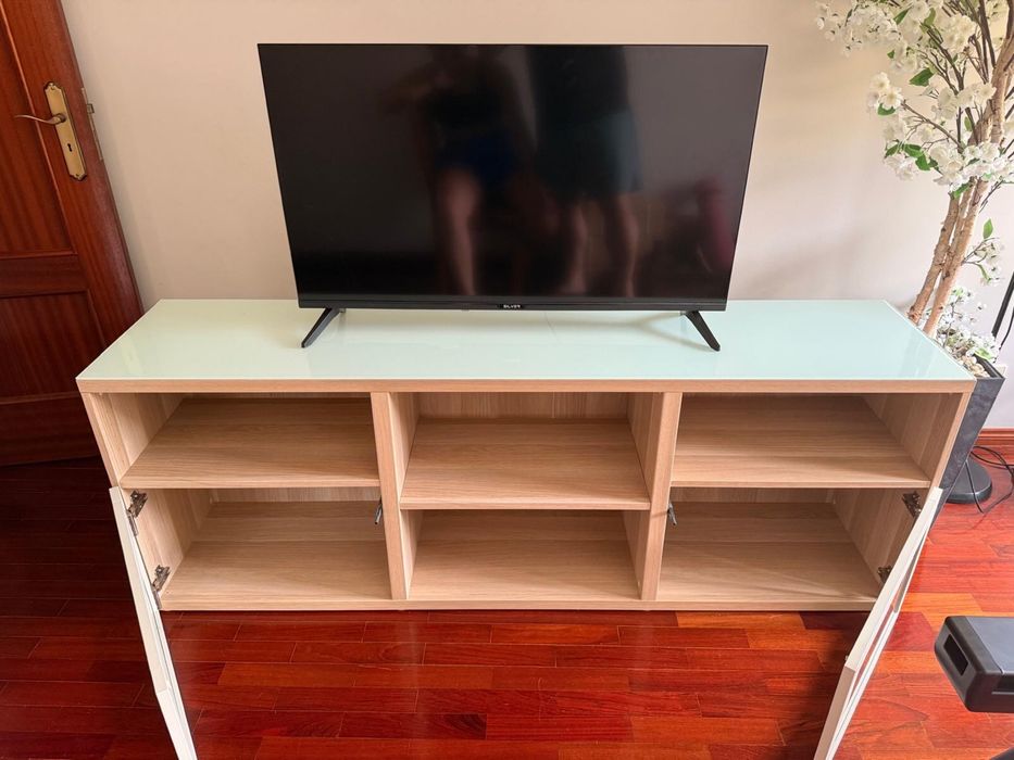 Vendo móvel rack TV (estante) para televisão e secretária