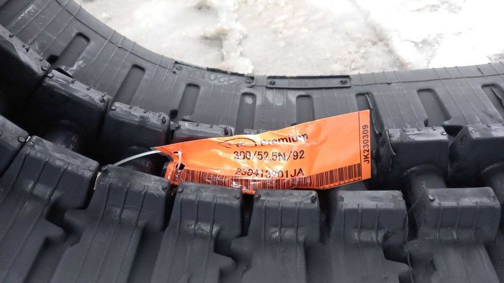 Гумова гусениця 300х52,5х92 N , резиновая гусеница 300/52,5/92 N