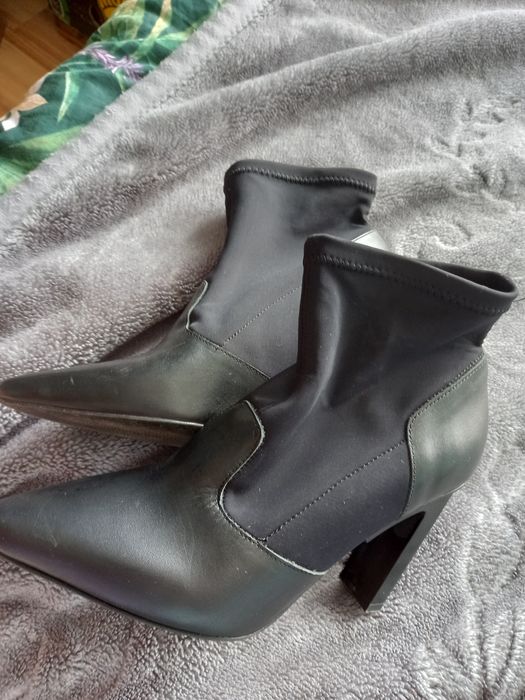 Botki na obcasie zign