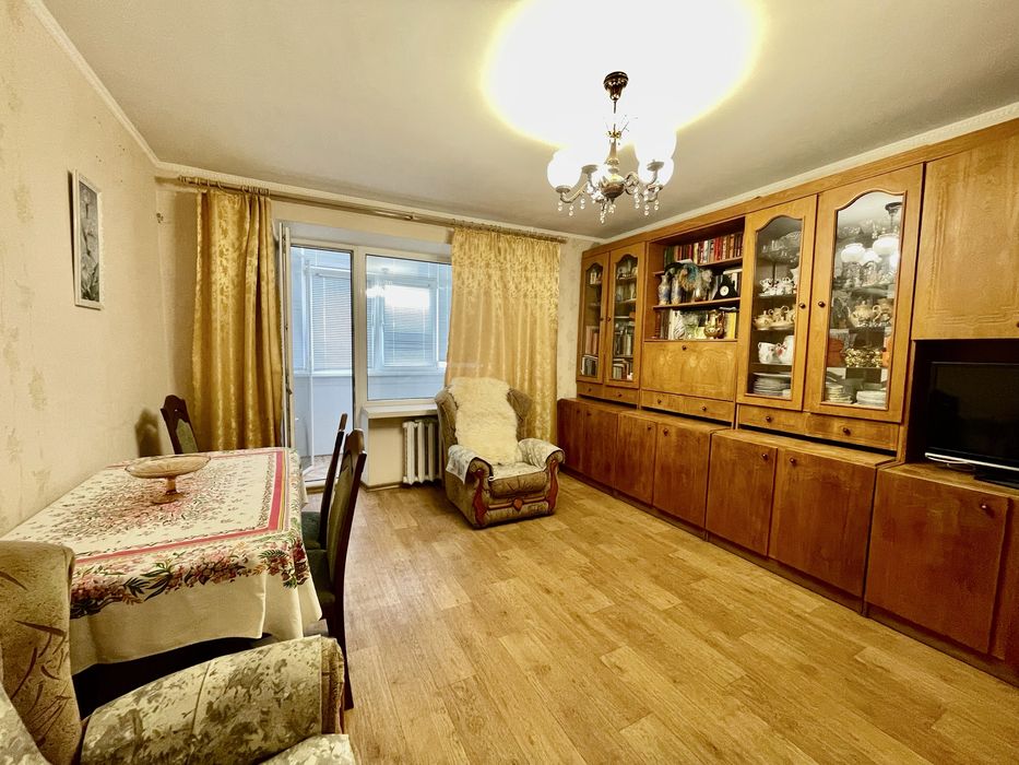 Продажа 3 комнатной чешки на 1 КП Заводский р-н