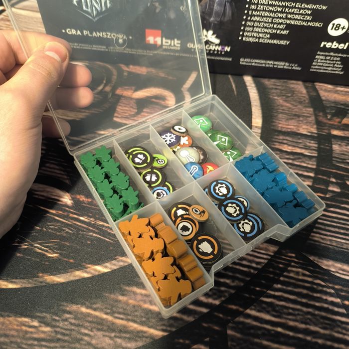 Gra planszowa "Frostpunk" + 4 organizery