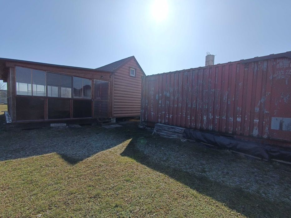 Продам ділянку з дачним будинком с.Санжійка