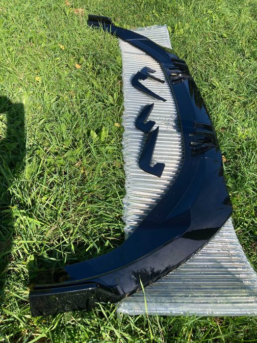 Передняя губа(сплитер) RS и S-Line бампер Audi A4 B9 LCI 2019-2022год.